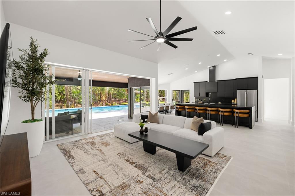 GOLDEN GATE ESTATES - Residential