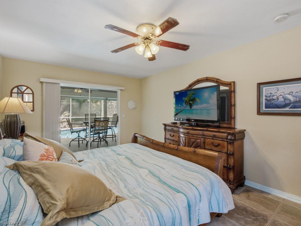 MARCO BEACH - Residential
