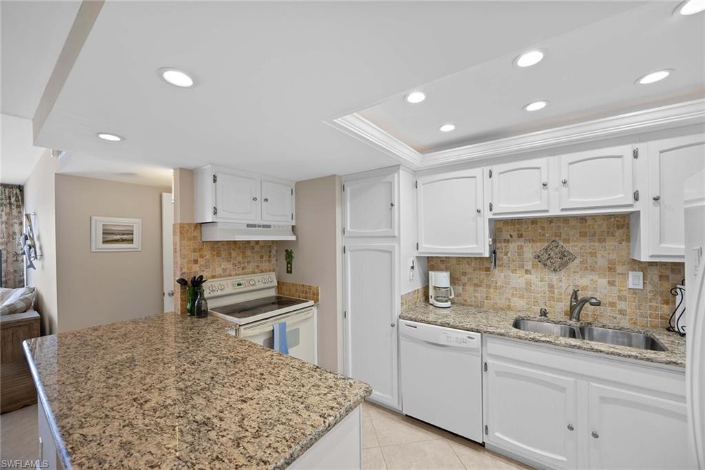NAPLES CONTINENTAL - Residential Lease