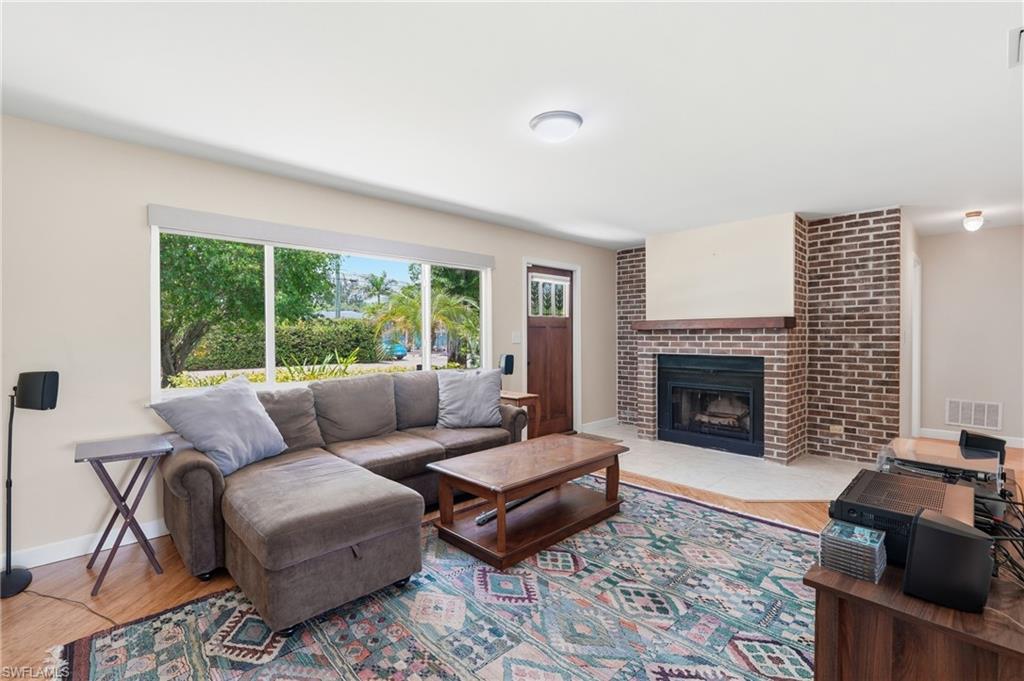 SUN TERRACE - Residential