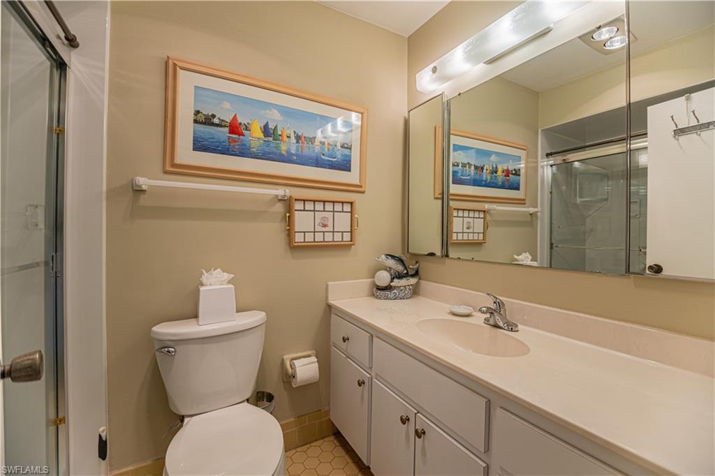 MYERLEE COUNTRY CLUB ESTATES NORTH CONDO - Residential