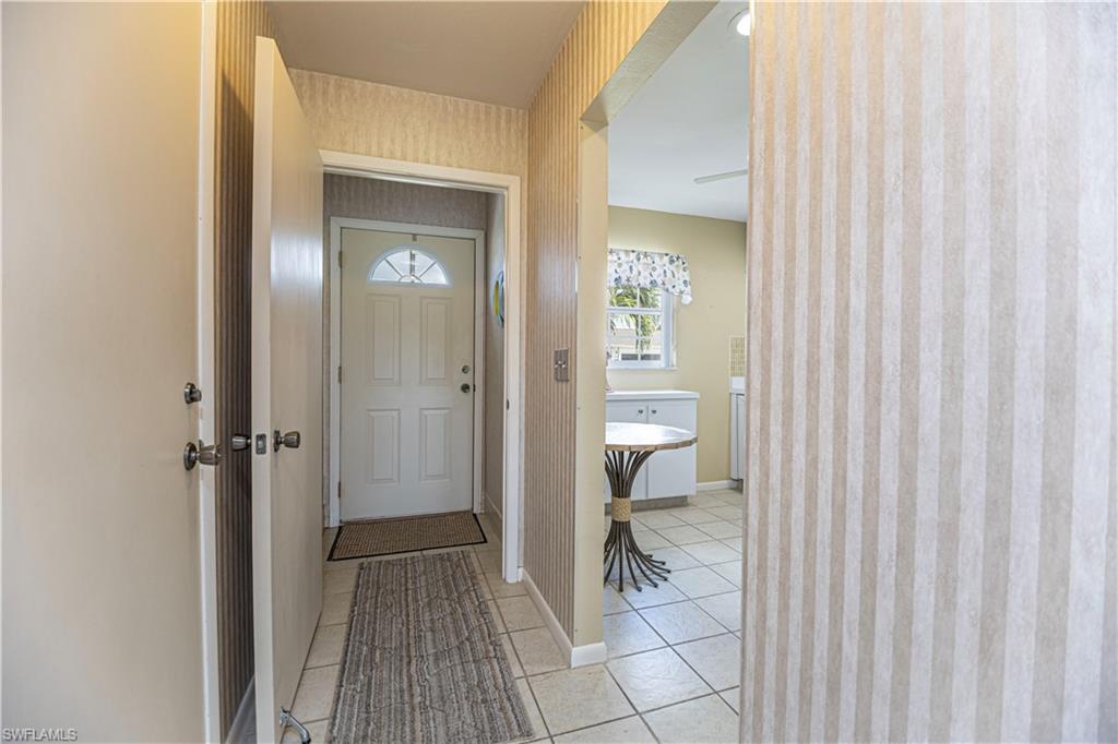 MYERLEE COUNTRY CLUB ESTATES NORTH CONDO - Residential