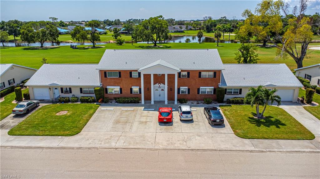 MYERLEE COUNTRY CLUB ESTATES NORTH CONDO - Residential