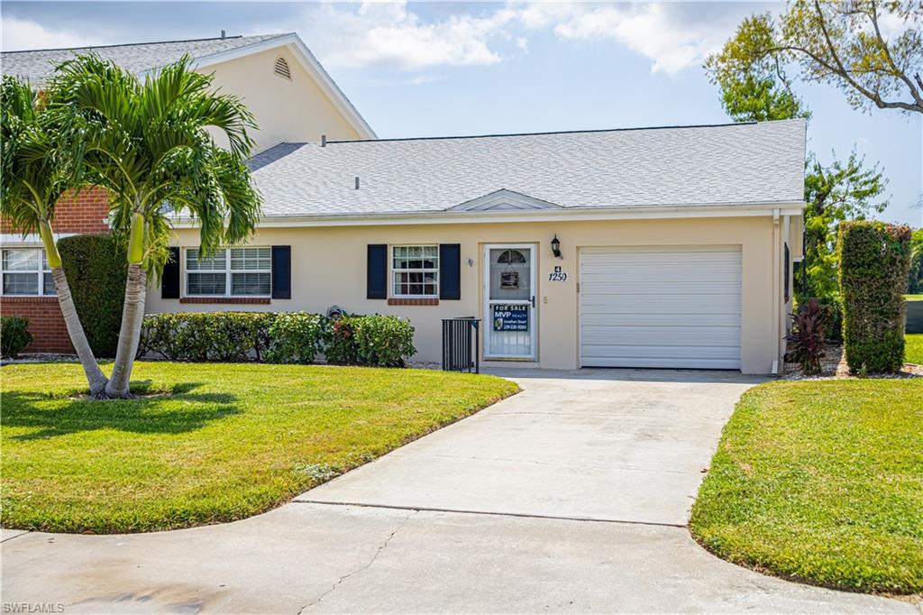 MYERLEE COUNTRY CLUB ESTATES NORTH CONDO - Residential