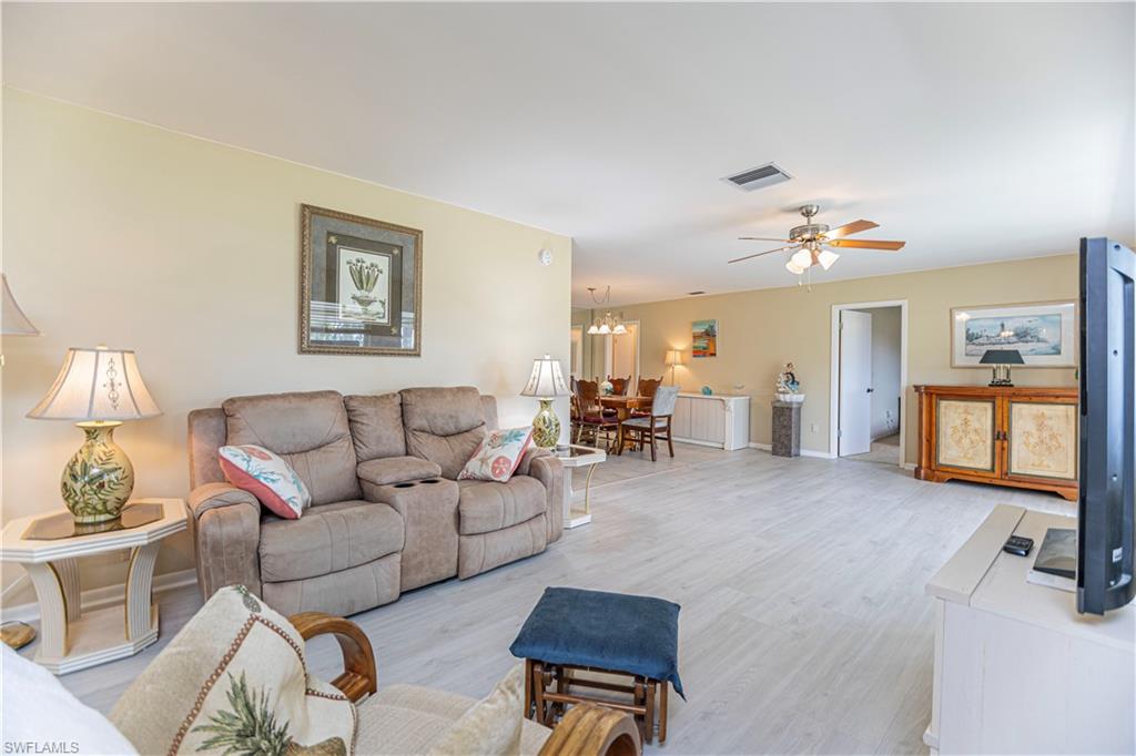MYERLEE COUNTRY CLUB ESTATES NORTH CONDO - Residential