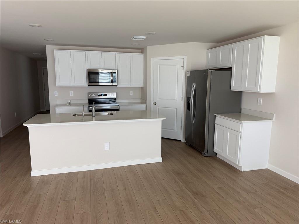 CAPE CORAL - Residential Lease