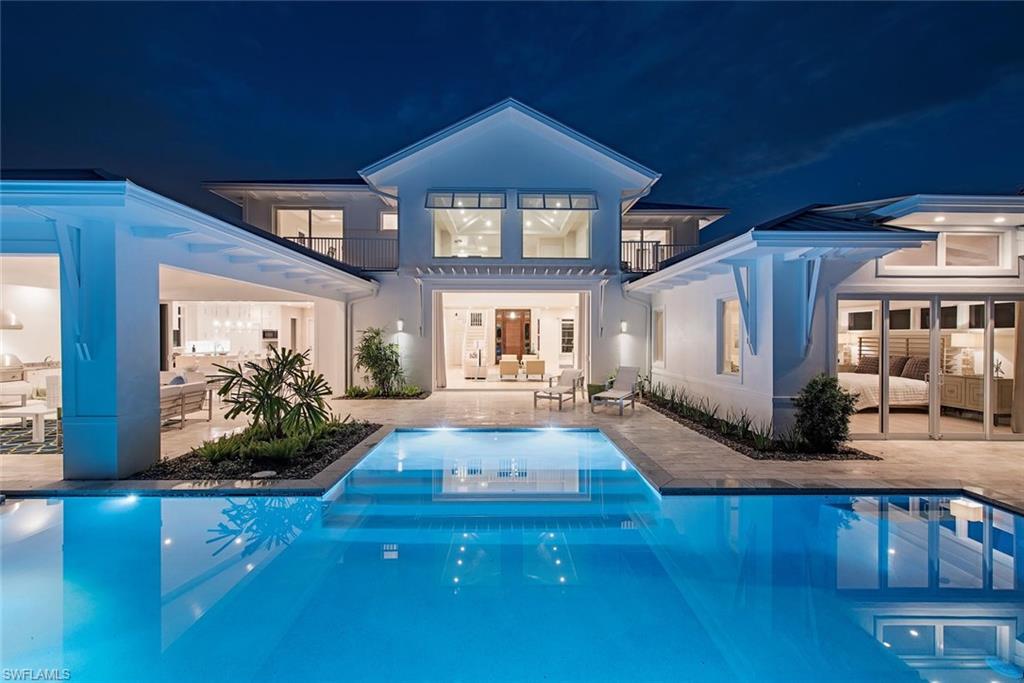 MOORINGS - Residential