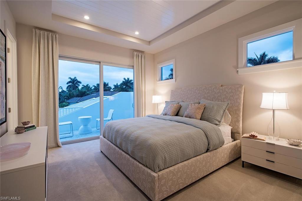 MOORINGS - Residential