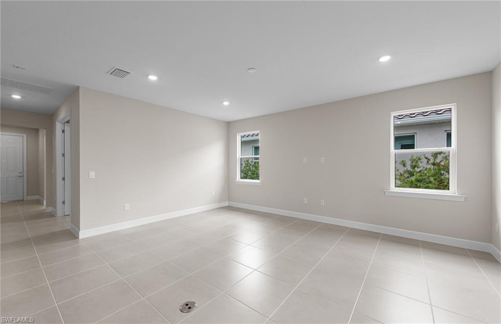DEL WEBB OAK CREEK - Residential