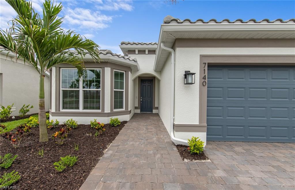 DEL WEBB OAK CREEK - Residential