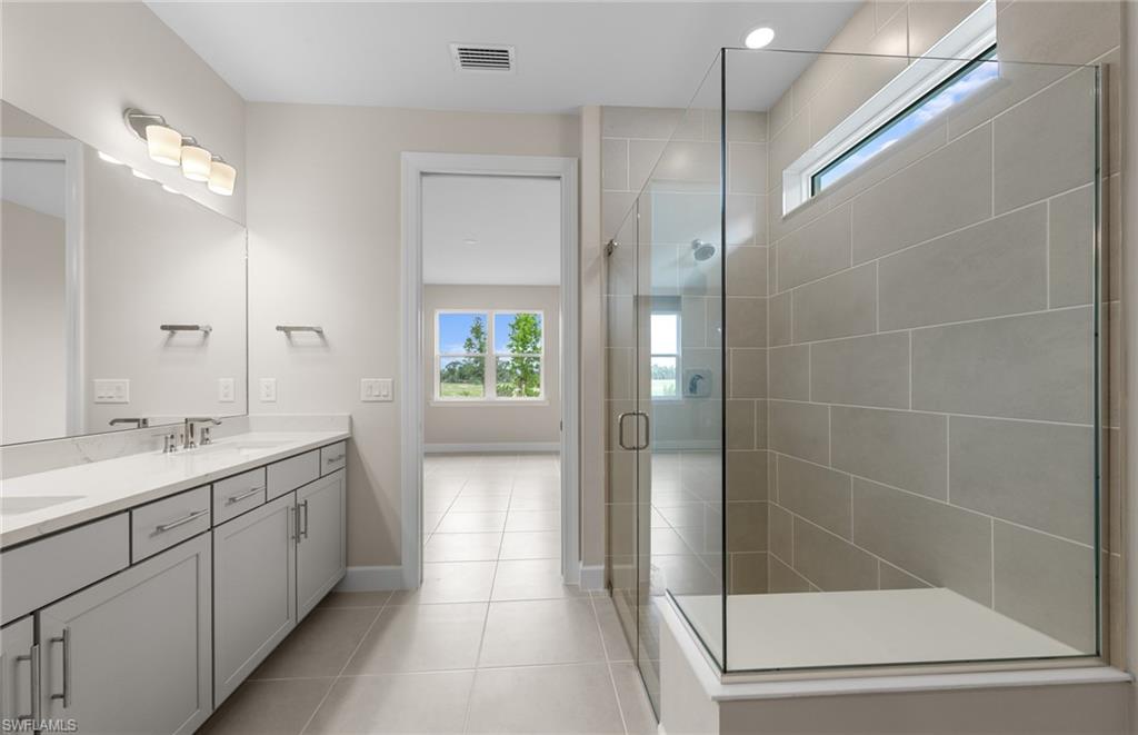 DEL WEBB OAK CREEK - Residential