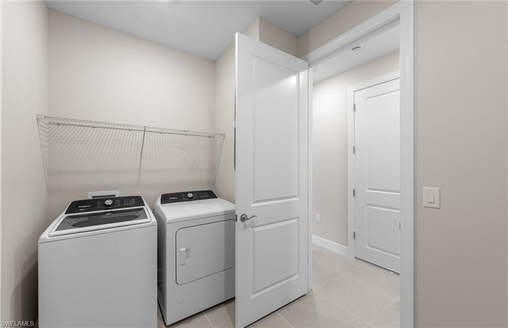 DEL WEBB OAK CREEK - Residential