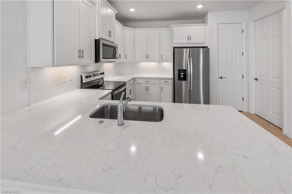 ENBROOK - Residential Lease