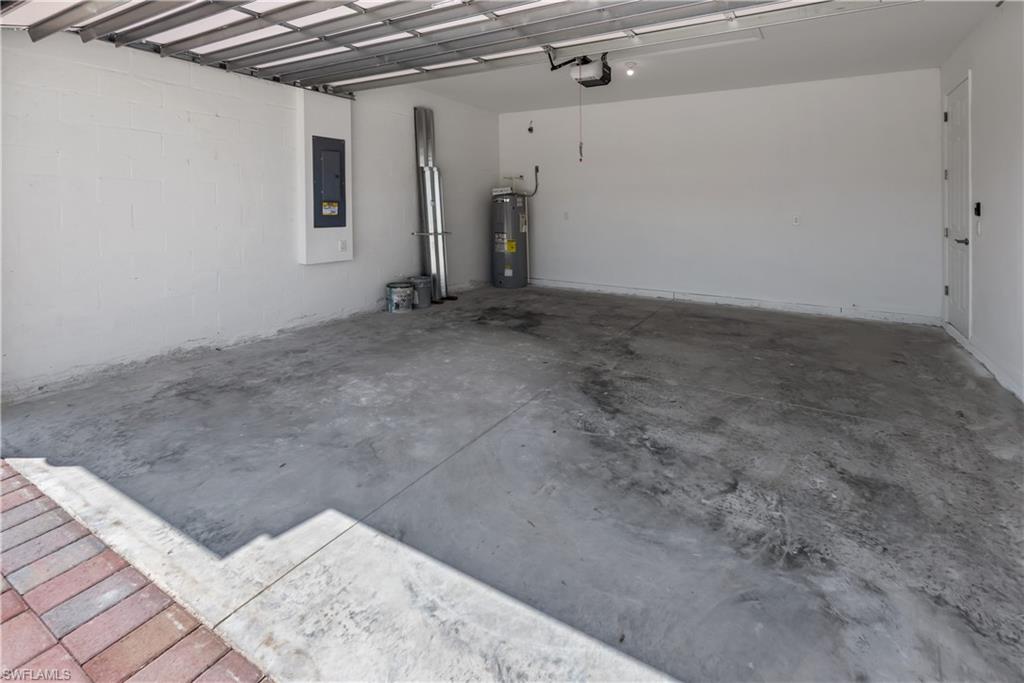 ENBROOK - Residential Lease