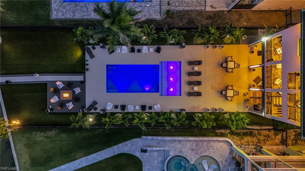 ISLAND SHORES - Residential
