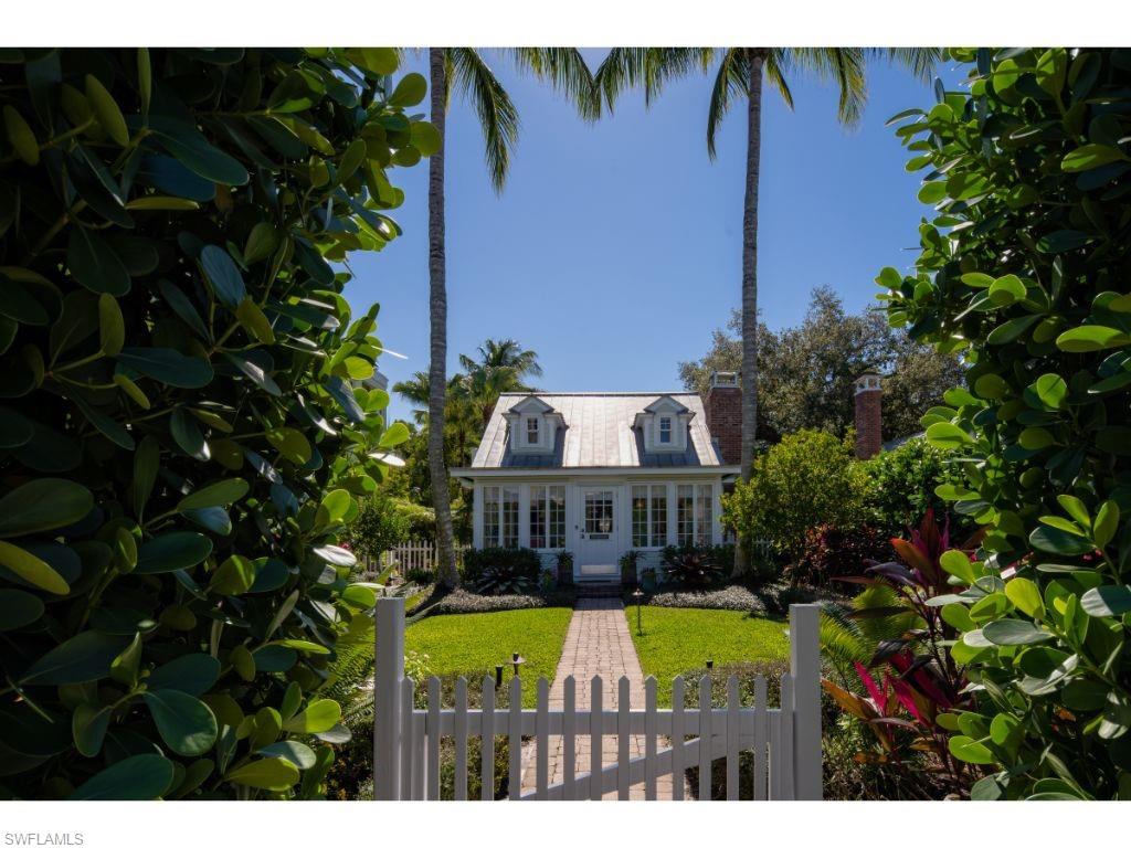 OLDE NAPLES - Residential