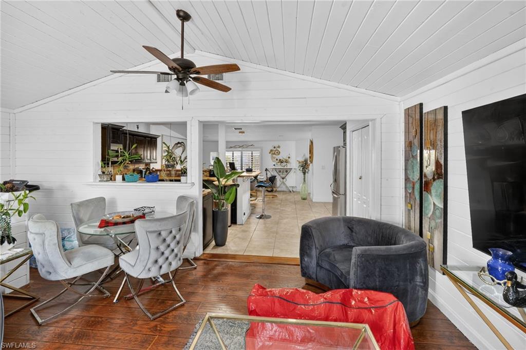 GOLDEN GATE ESTATES - Residential
