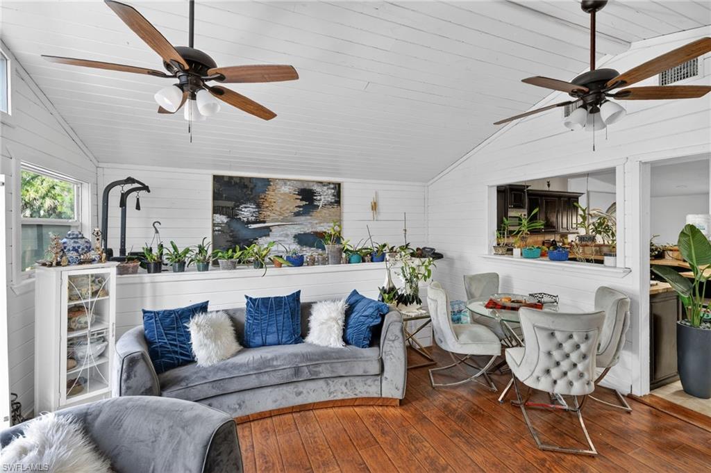 GOLDEN GATE ESTATES - Residential