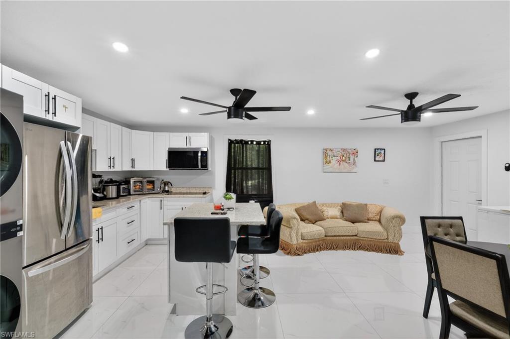 GOLDEN GATE ESTATES - Residential