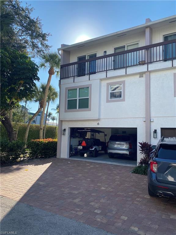 NAPLES MARINA VILLAS - Residential Lease