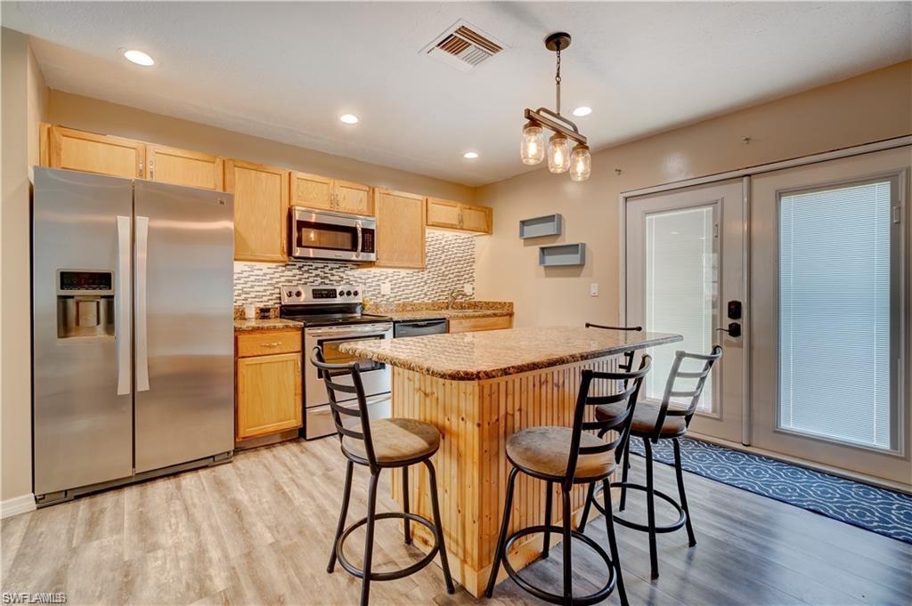 GOLDEN GATE ESTATES - Residential Lease