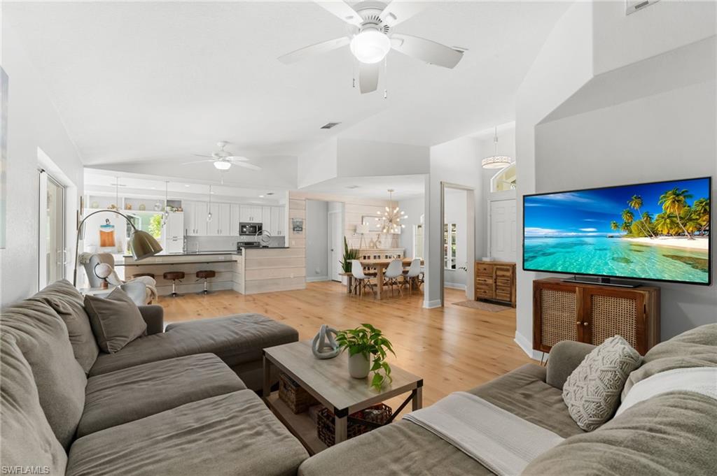 FALCON RIDGE - Residential