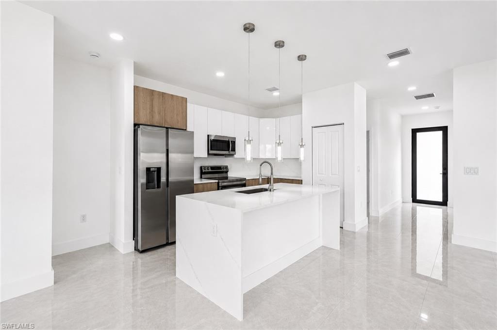 LEHIGH ACRES - Residential Lease