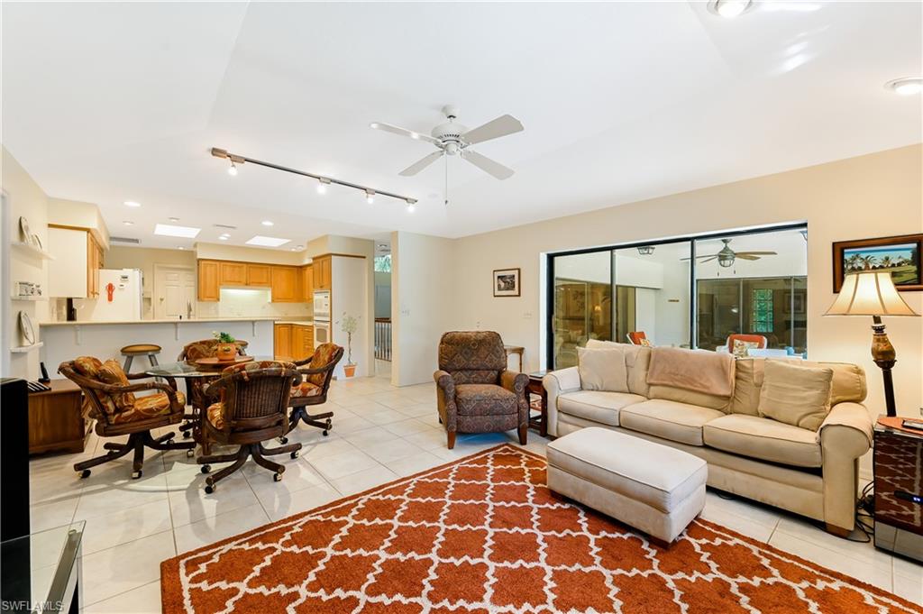 PINECREST AT PELICAN BAY - Residential