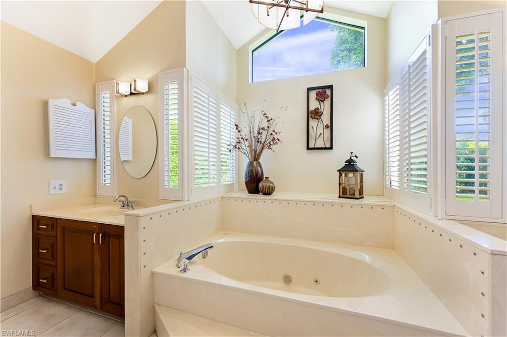PINECREST AT PELICAN BAY - Residential