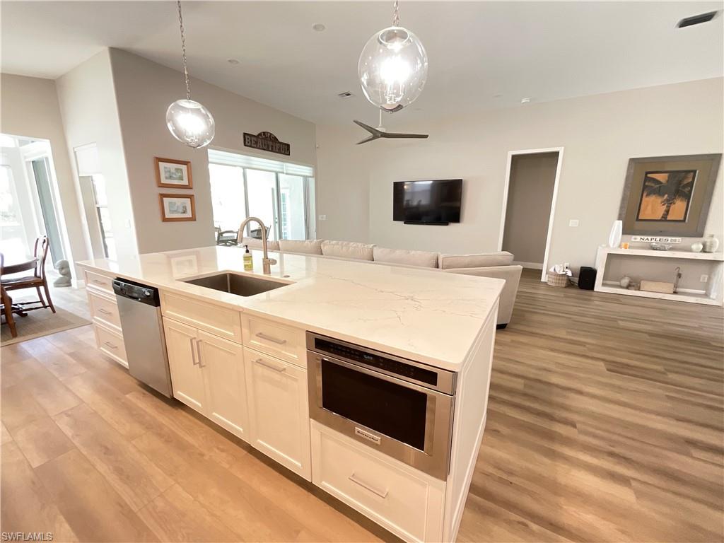 SAVANNA - Residential Lease