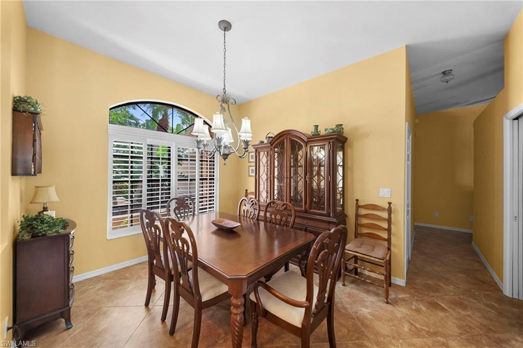 FOUNTAIN LAKES - Residential