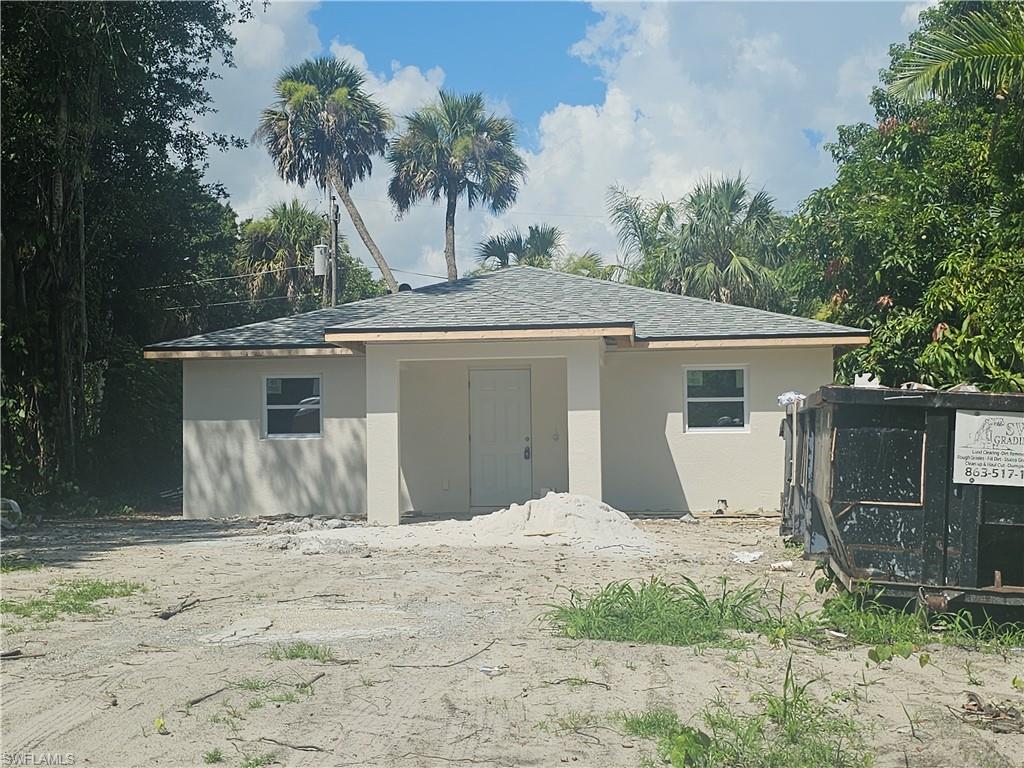 Spacious new construction home featuring 4 bedrooms, each with its own en-suite bathroom—ideal for large families, multi-generational living, or roommates seeking privacy. Estimated completion early August, with professional photos coming soon.
Located just off Palm Beach Blvd and minutes from I-75, this prime spot offers quick access to North Fort Myers, Cape Coral, Estero, and Naples. A rare opportunity to secure a modern, well-designed home in a highly connected location.