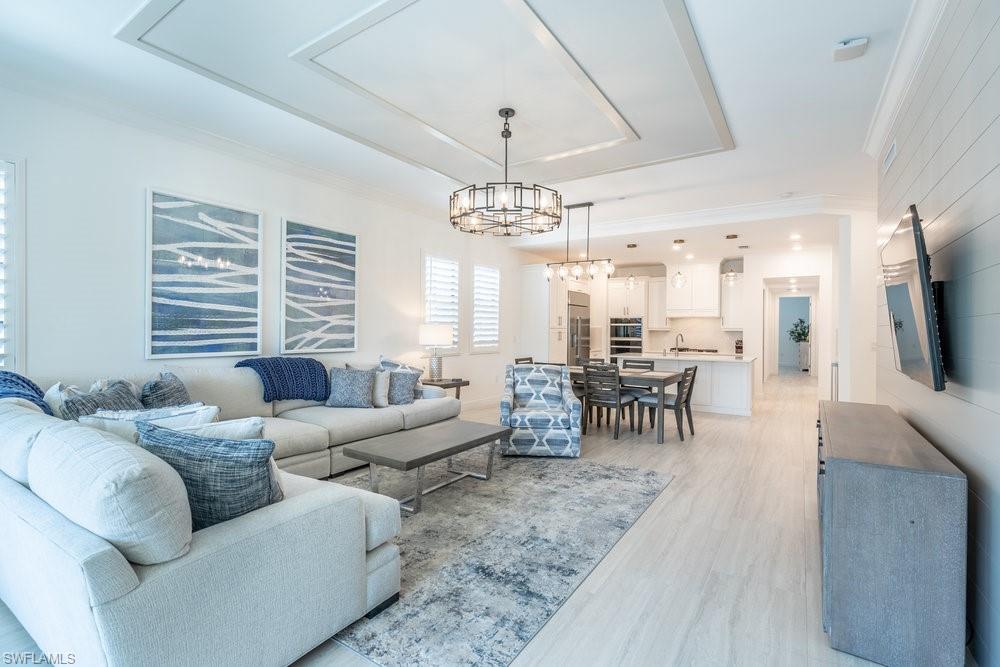 VIANSA - Residential Lease