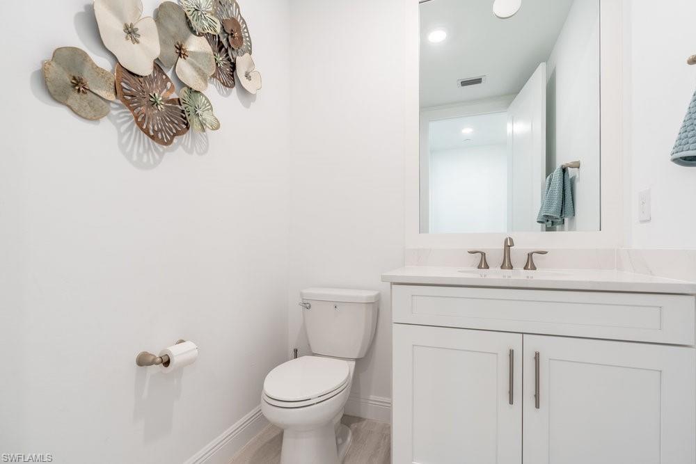 VIANSA - Residential Lease