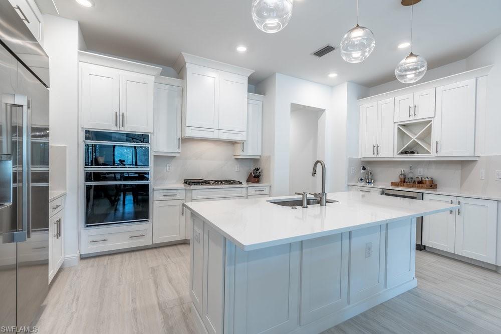 VIANSA - Residential Lease