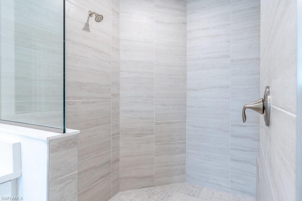 VIANSA - Residential Lease