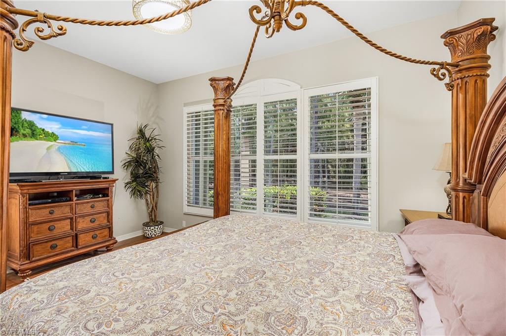 VANDERBILT COUNTRY CLUB - Residential