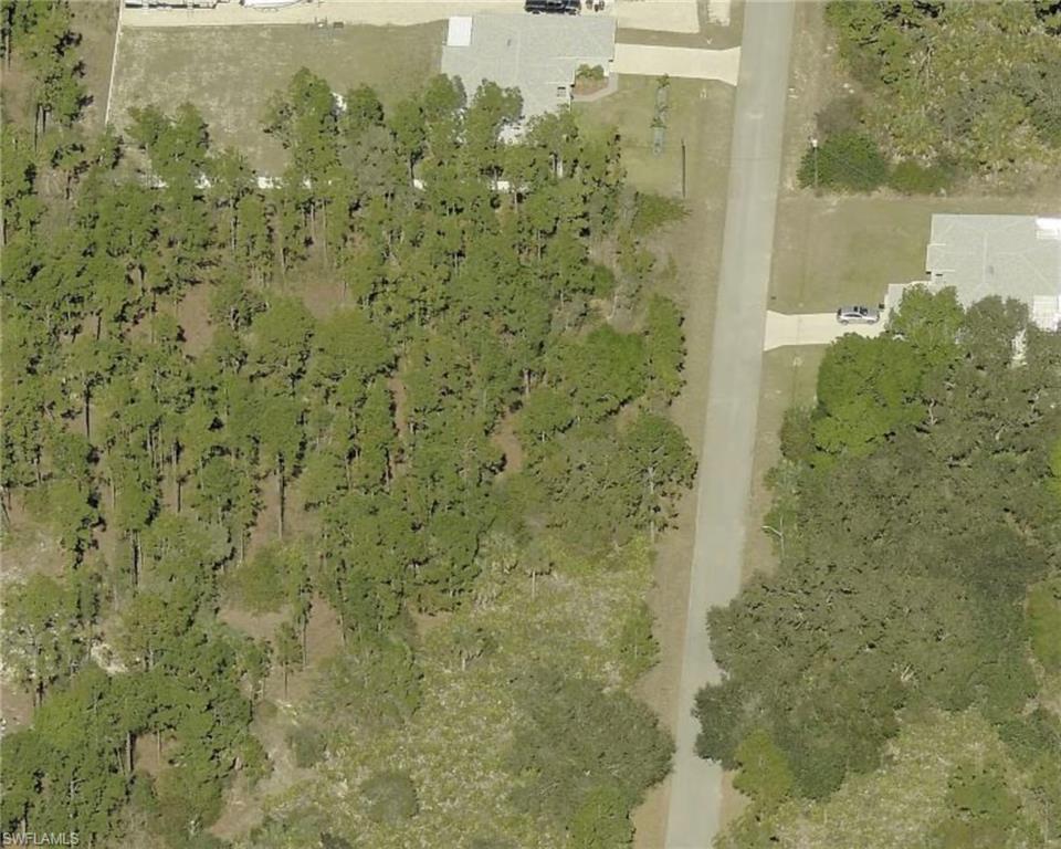 LEHIGH ACRES - Land