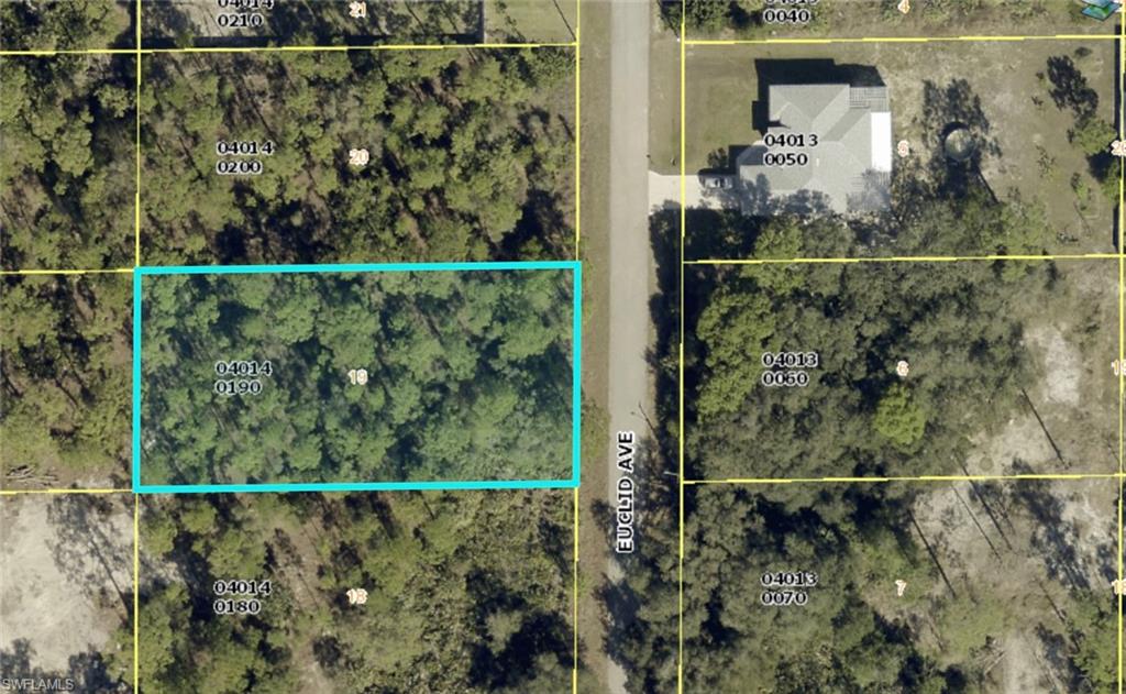 ?? Build Your Dream Home on Half an Acre in Lehigh Acres! ??
Don't miss this opportunity to own a 0.50-acre residential lot at 1313 Euclid Ave, Lehigh Acres, FL 33972. This spacious parcel offers plenty of room to build your custom home, add a pool, detached garage, workshop, or create the outdoor space you've always wanted. The property is located in a growing area with new construction nearby while still providing the privacy and tranquility of country-style living. Convenient access to shopping, schools, restaurants, and major roadways makes this an excellent investment or future homesite. No HOA and no flood insurance required according to public records. Secure your piece of Southwest Florida today!
Property Highlights:
? 0.50 Acre Lot
? Residential Zoning
? No HOA
? Room for Pool, Garage, or Workshop
? Growing Area with New Construction
? Great Investment Opportunity