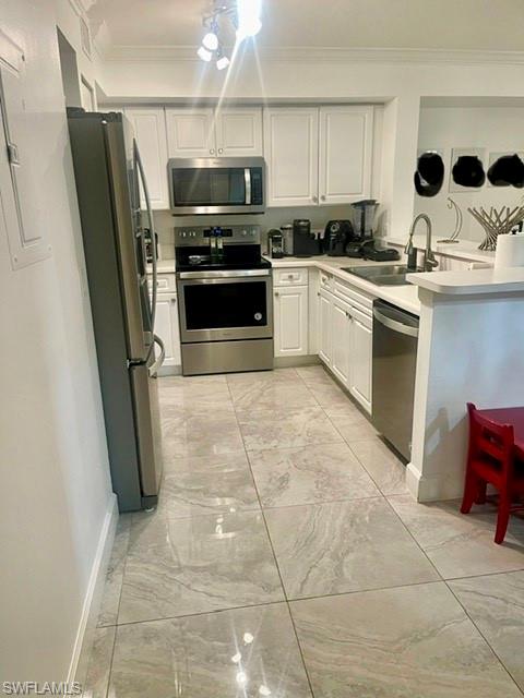 THE ENCLAVE AT NAPLES - Residential