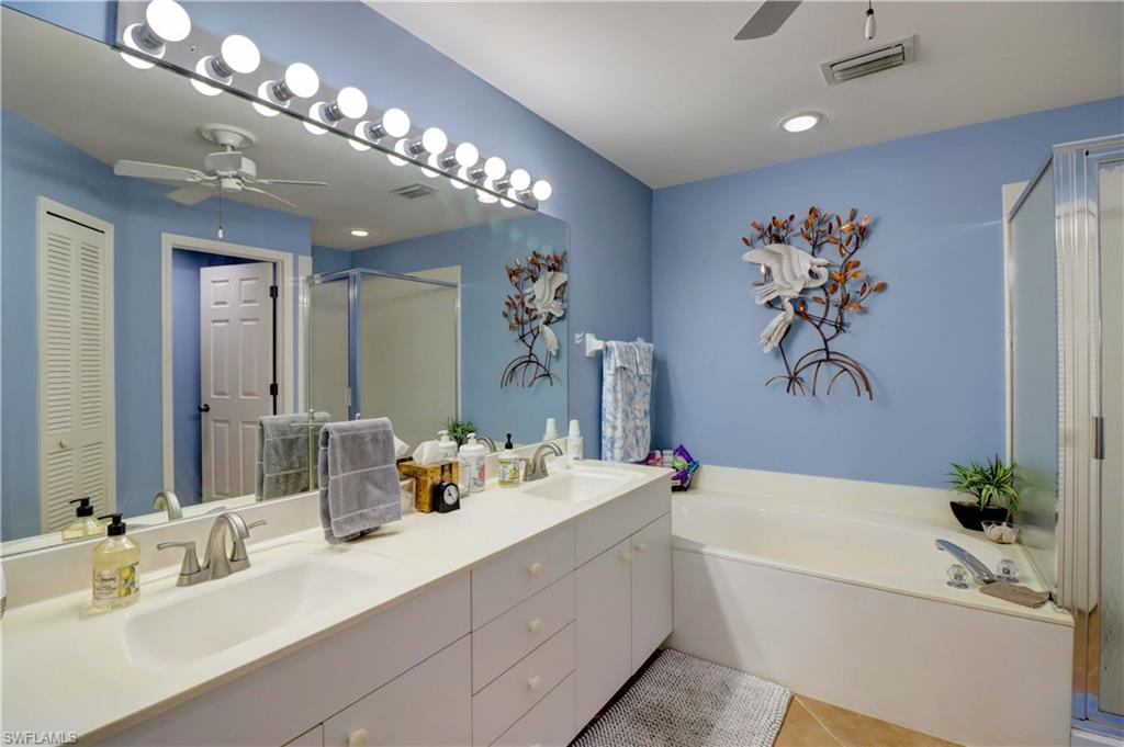 GRAND PALM VILLAGE - Residential