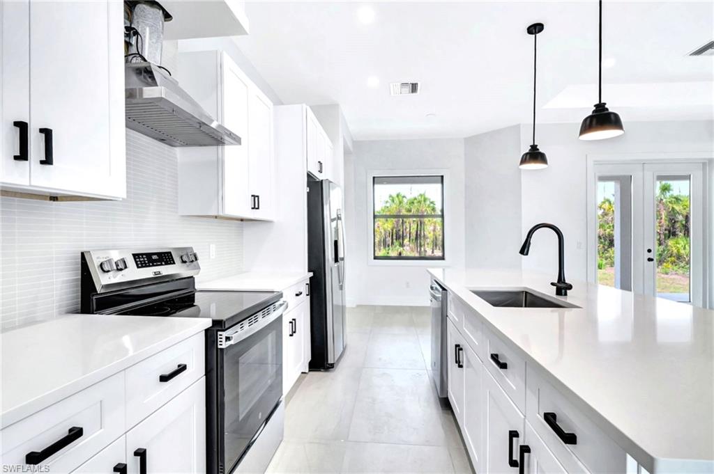 GOLDEN GATE ESTATES - Residential