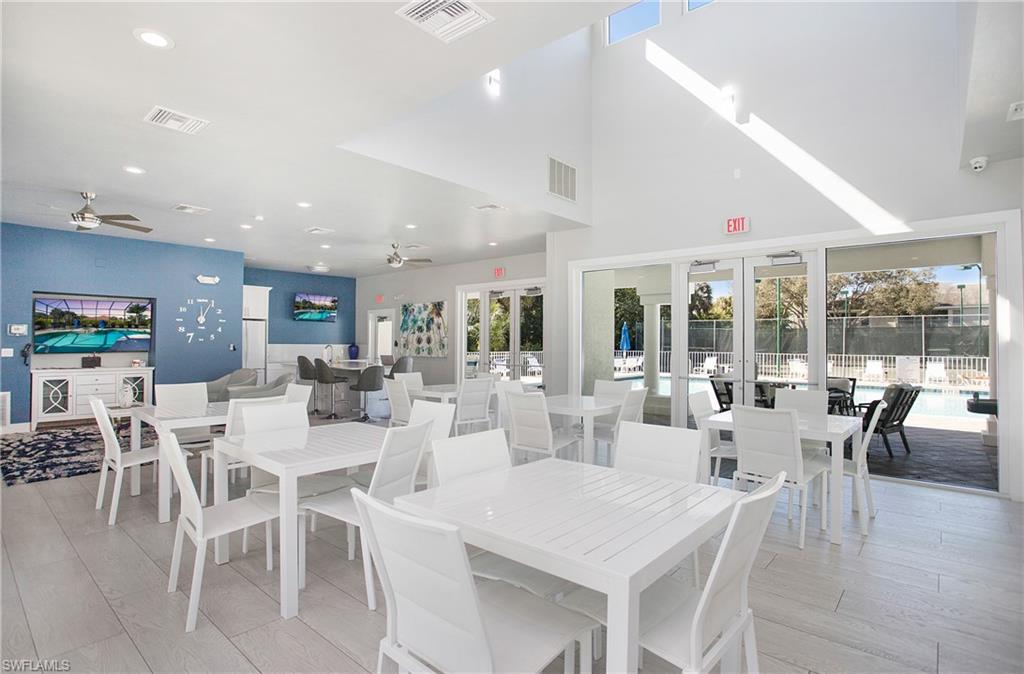 WILSHIRE PINES - Residential