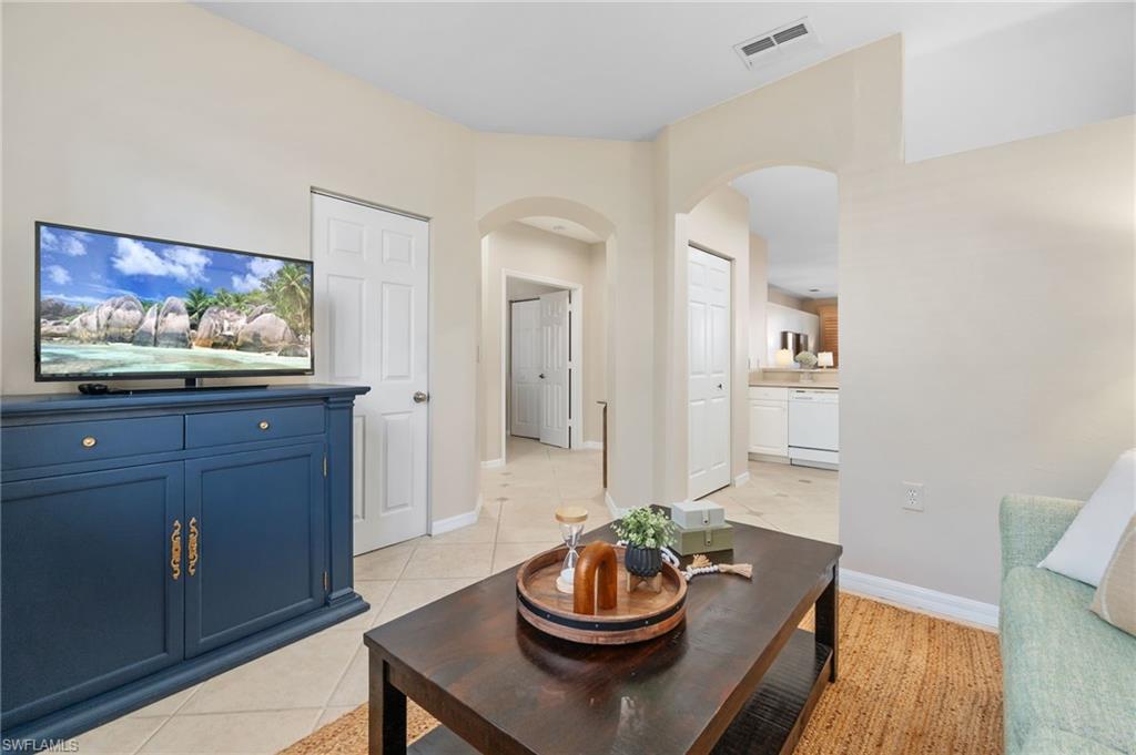 WILSHIRE PINES - Residential