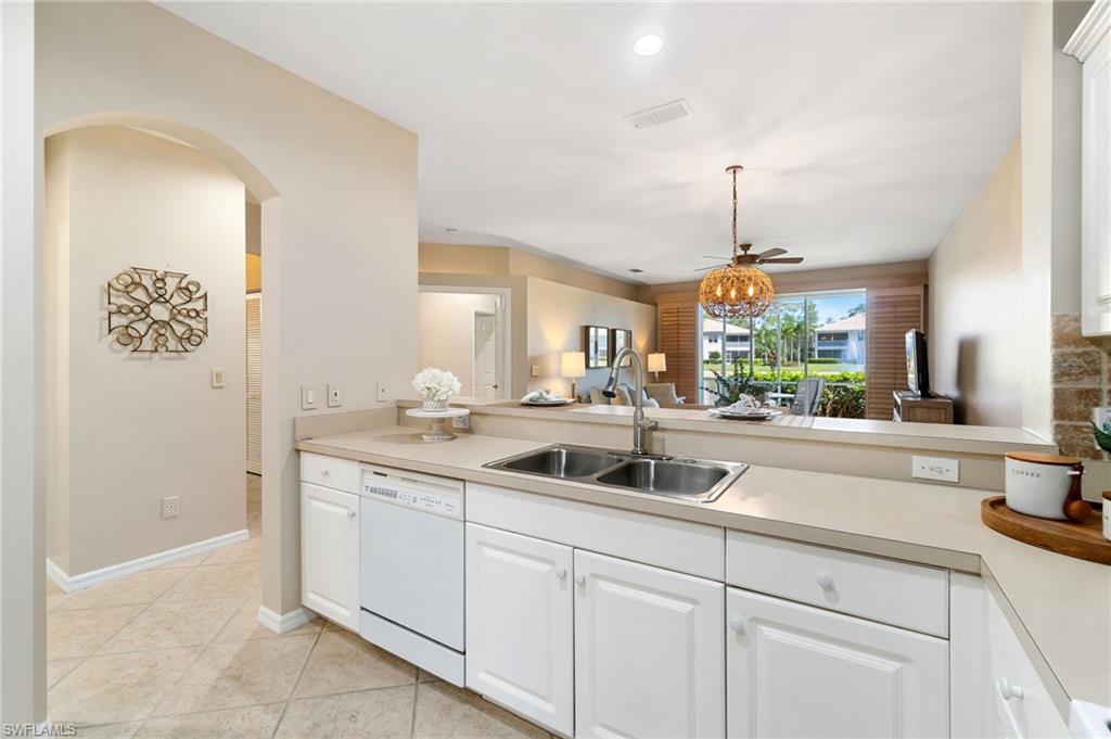 WILSHIRE PINES - Residential