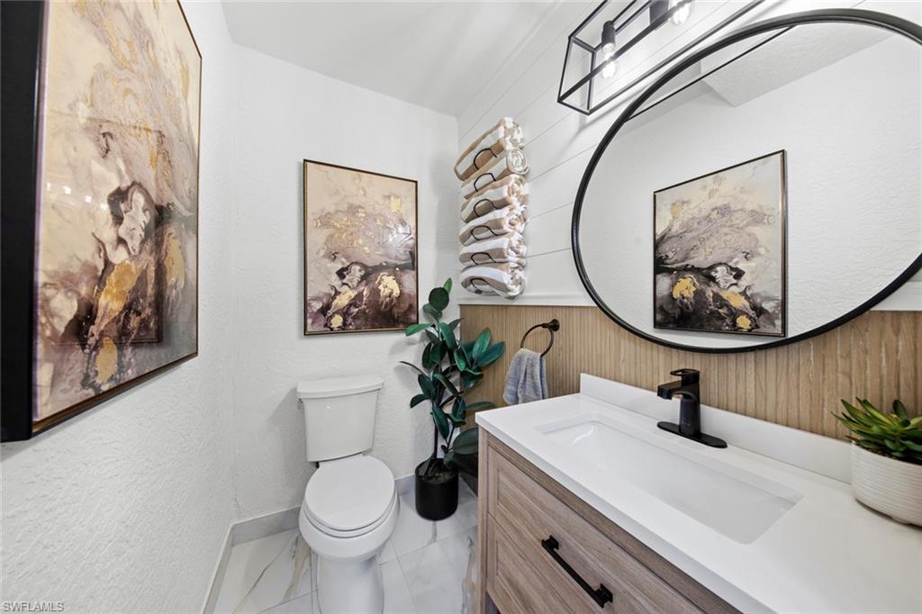BAREFOOT BAY - Residential