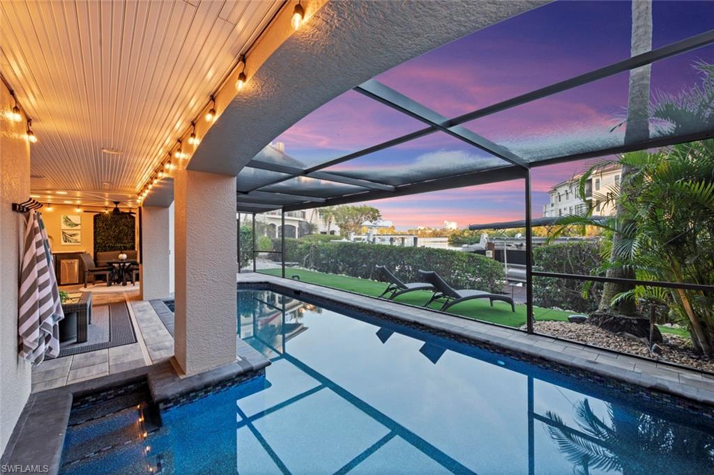BAREFOOT BAY - Residential