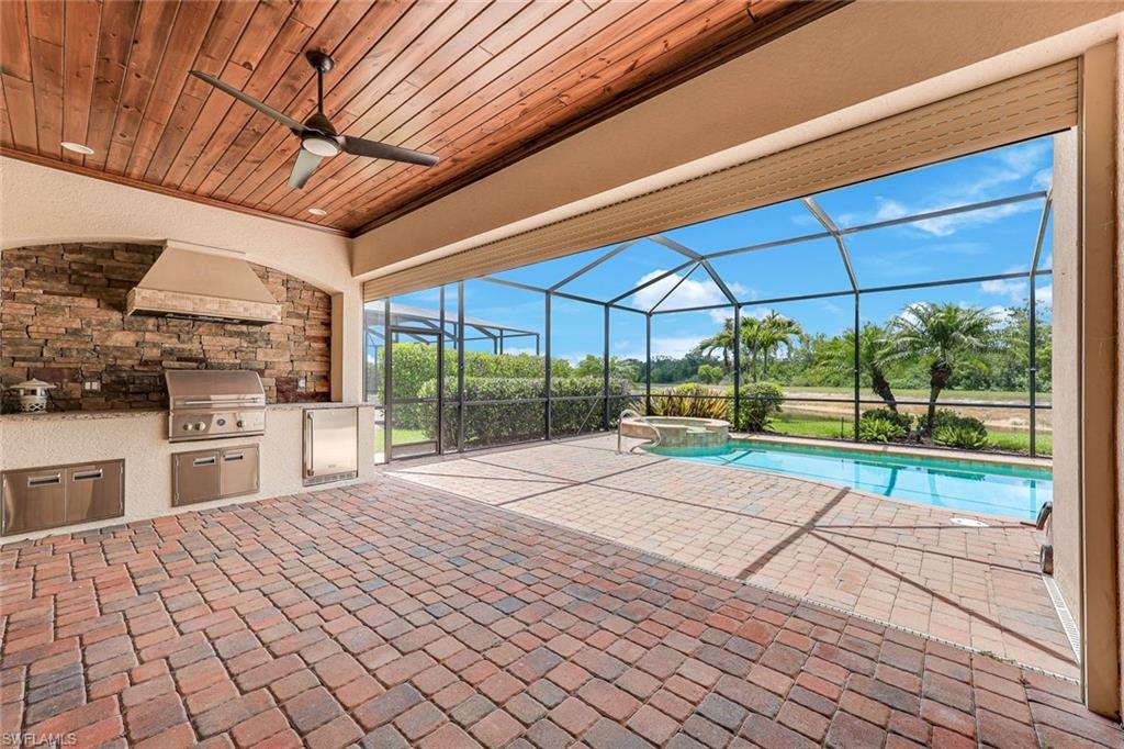 TWIN EAGLES - Residential