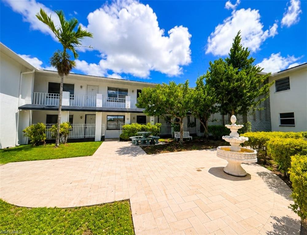 CAPE CORAL - Residential Lease