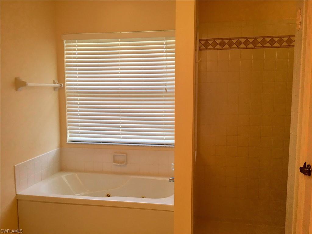 OAKWOOD - Residential